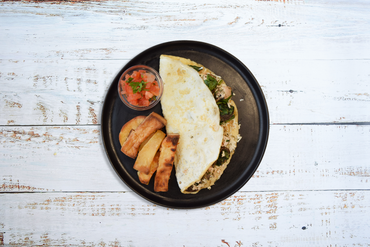 Chicken & Feta Egg-White Omelette
